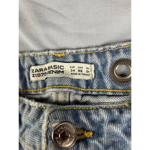 ZARA Basic Z1975 Denim High Rise Straight Jeans Grommets Frayed Hem Blue Size 2 - Picture 5 of 7